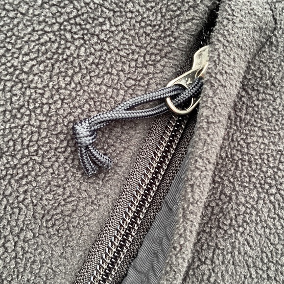 The North Face Black Fleece Winter Jacket - Small - Picture 7 of 7